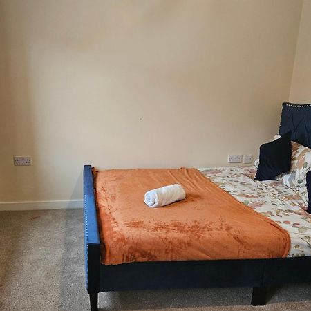 Immaculate 3 Bedroom Property. Nottingham Luaran gambar